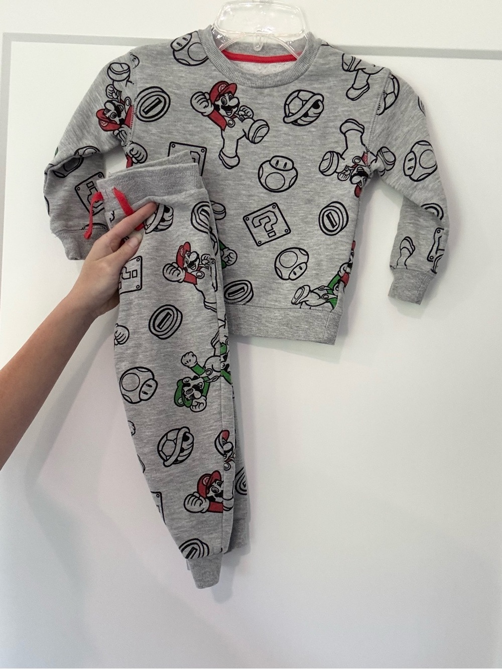 Super Mario Nintendo Grey Mario and Luigi Video Game Sweat Set 3T